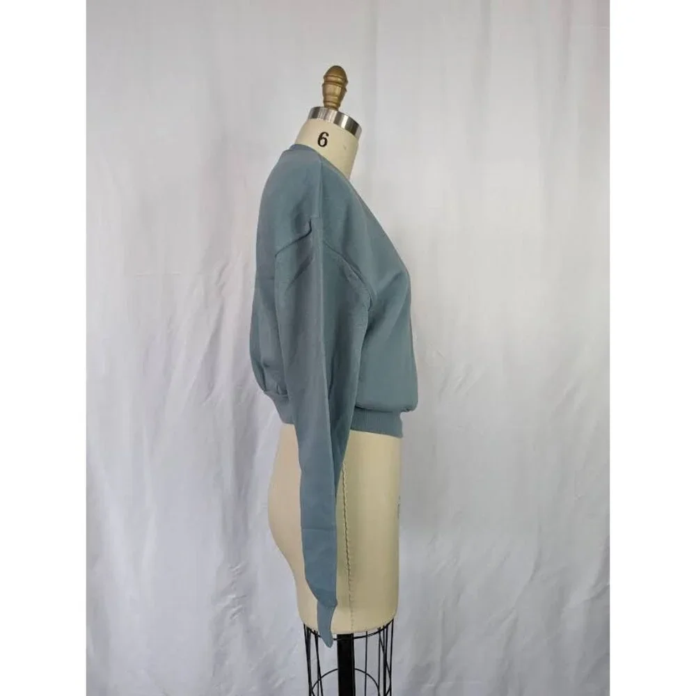 WILD FABLE Cropped Sweatshirt Women's Size Large Blank Streetwear‎ Junior NEW - Picture 2 of 5